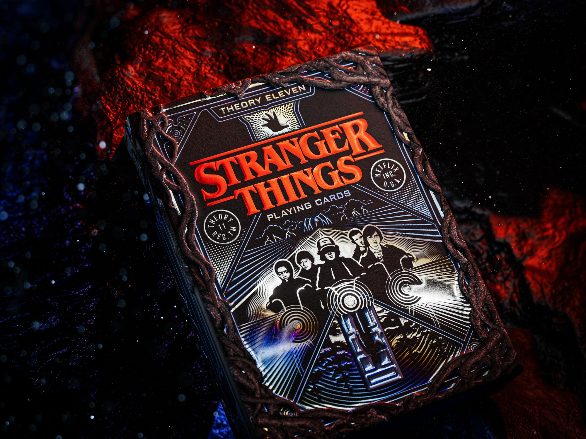 Игральные карты Stranger Things Hive Mind Edition от Theory11